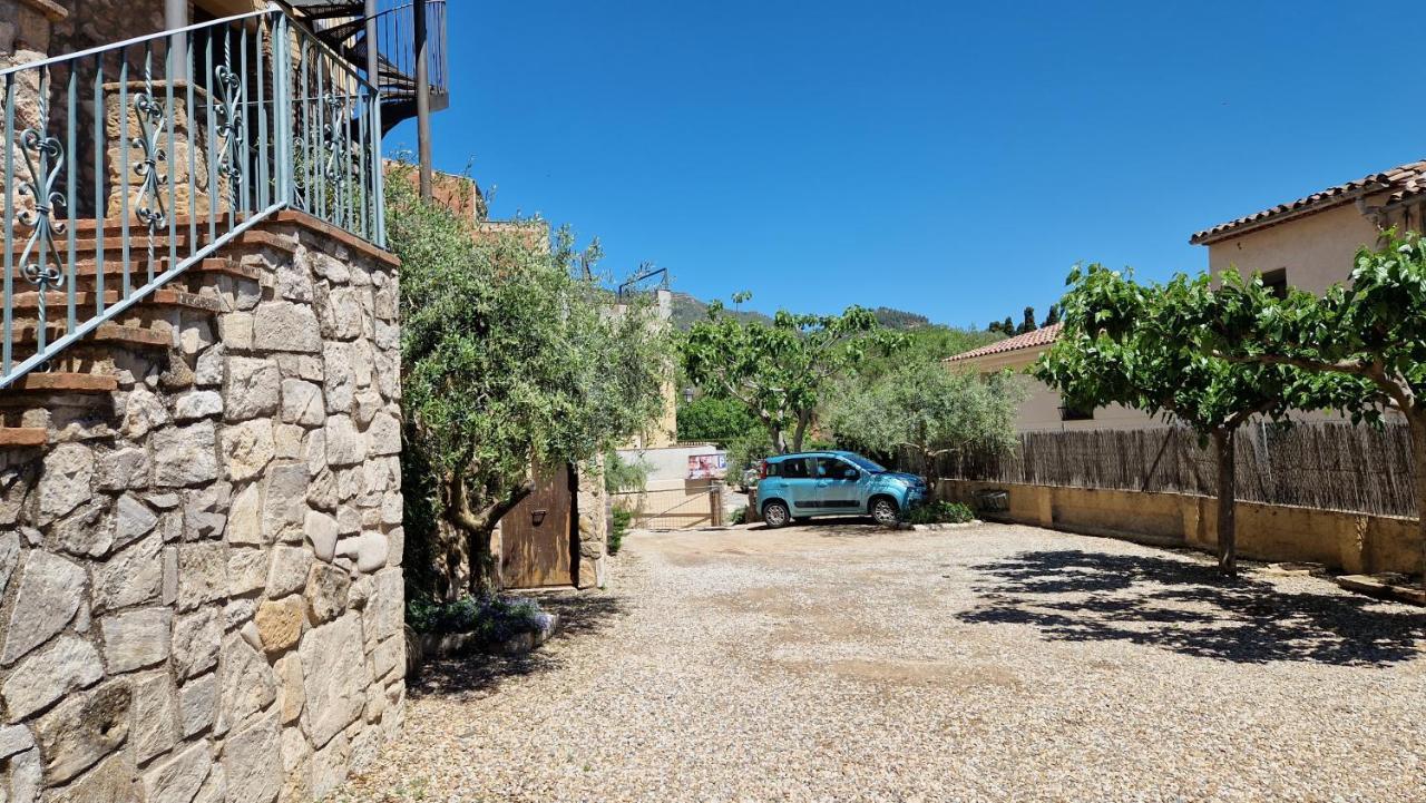 El Jardi De La Vileta - Cornudella De Montsant Exterior foto